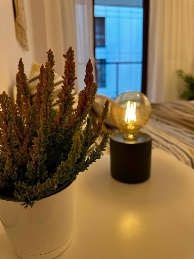 Apartament Centrum, Miejsce Parkingowe W Cenie Warszawa Eksteriør bilde
